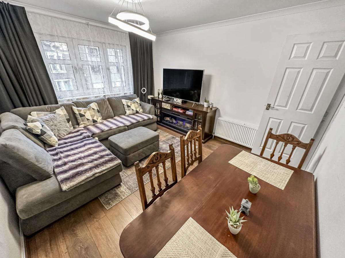 Comfortable 2 Bedroom Flat In The City Centre เอดินบะระ ภายนอก รูปภาพ